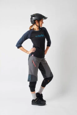 Dirtlej Trailscout Half&Half - Women's MTB Shorts -Cyclisme Vêtements Boutique Dirtlej Trailscout Half Half Damen MTB Shorts 20220006 5