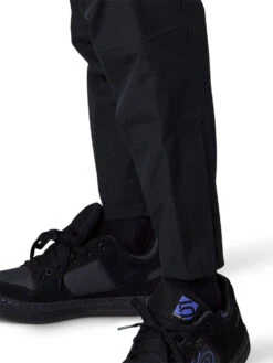 Defend 3L Water - Pantalon De Pluie VTT Pour Femmes 11 Defend 3L Water - Pantalon De Pluie VTT Pour Femmes -Cyclisme Vêtements Boutique Fox Head Defend 3L Water Damen MTB Regenhose 29892 001 5